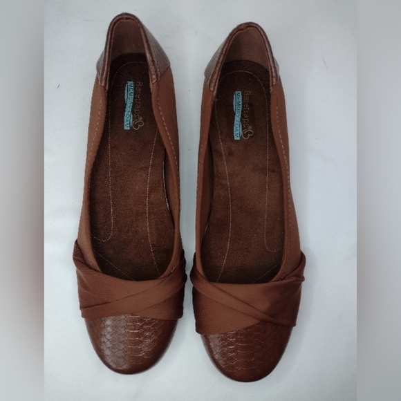 Baretraps women's Misty memory foam size (10M) - Picture 4 of 11